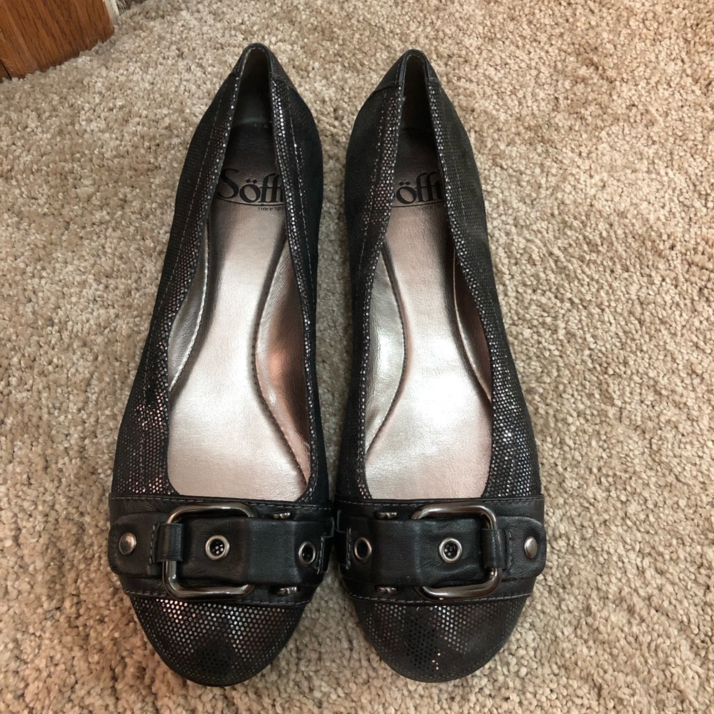 Black/silver flats!